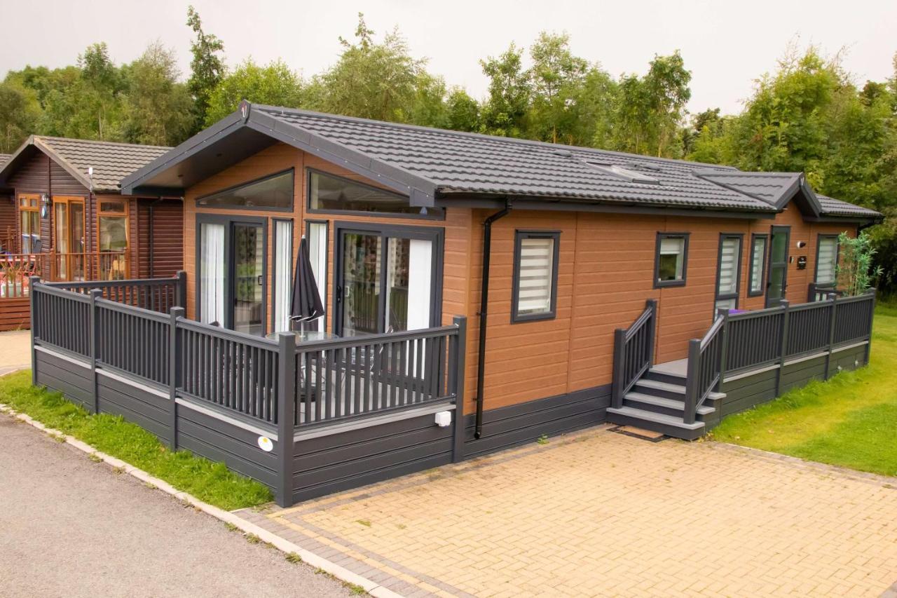 Penny Lodge With Hot Tub Malton Exteriér fotografie